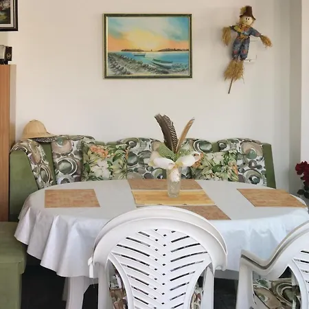 Three-bedroom Holiday In Ferienhaus Sweti Wlas