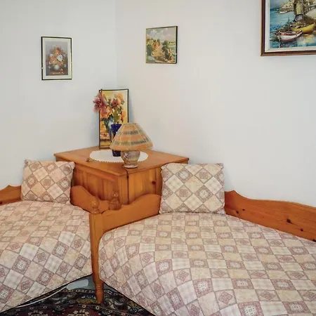 Ferienhaus Three-bedroom Holiday In