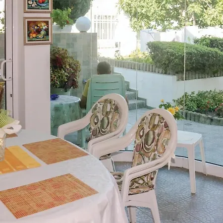 Three-bedroom Holiday In